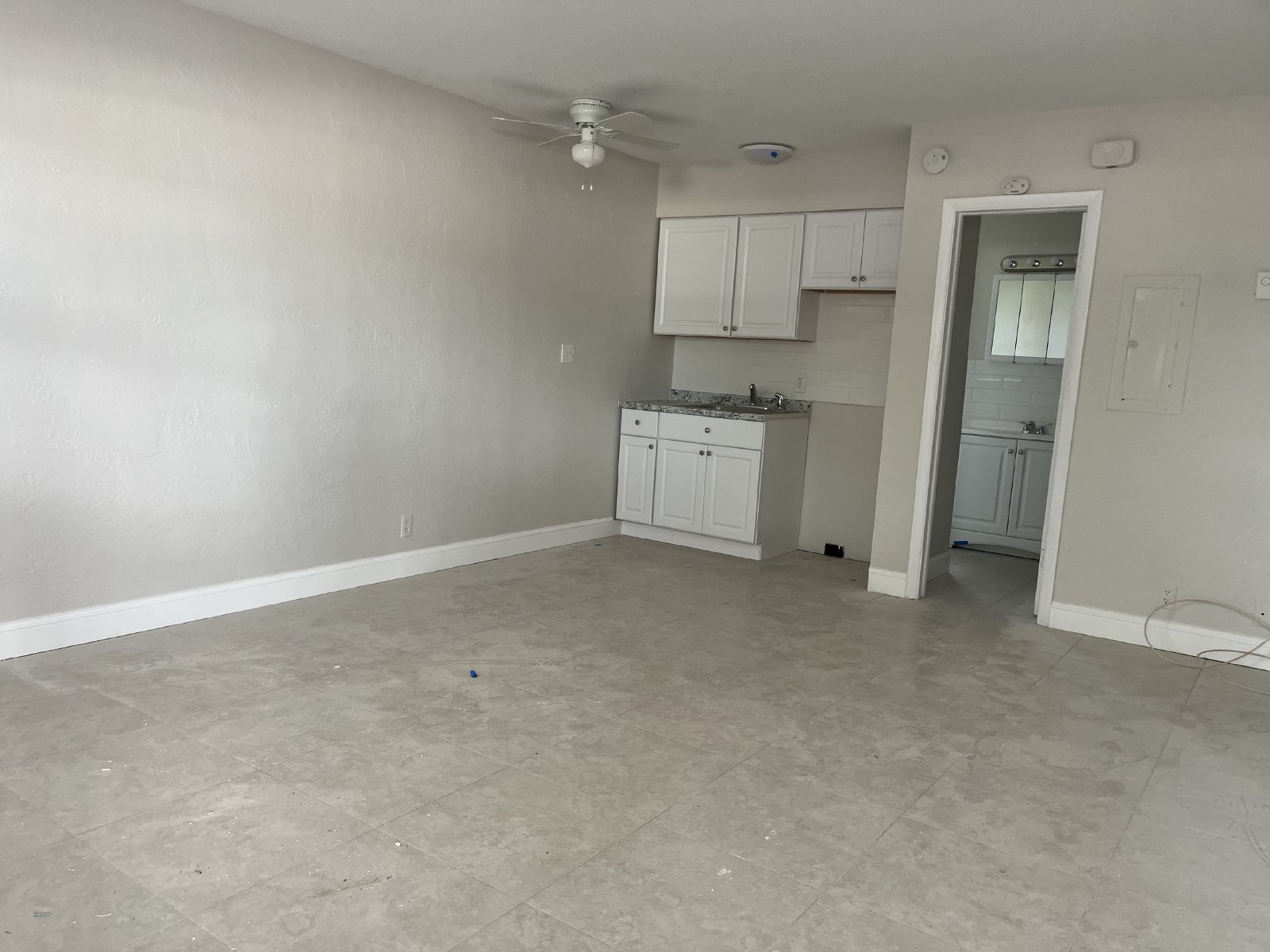 Studio Apt property image