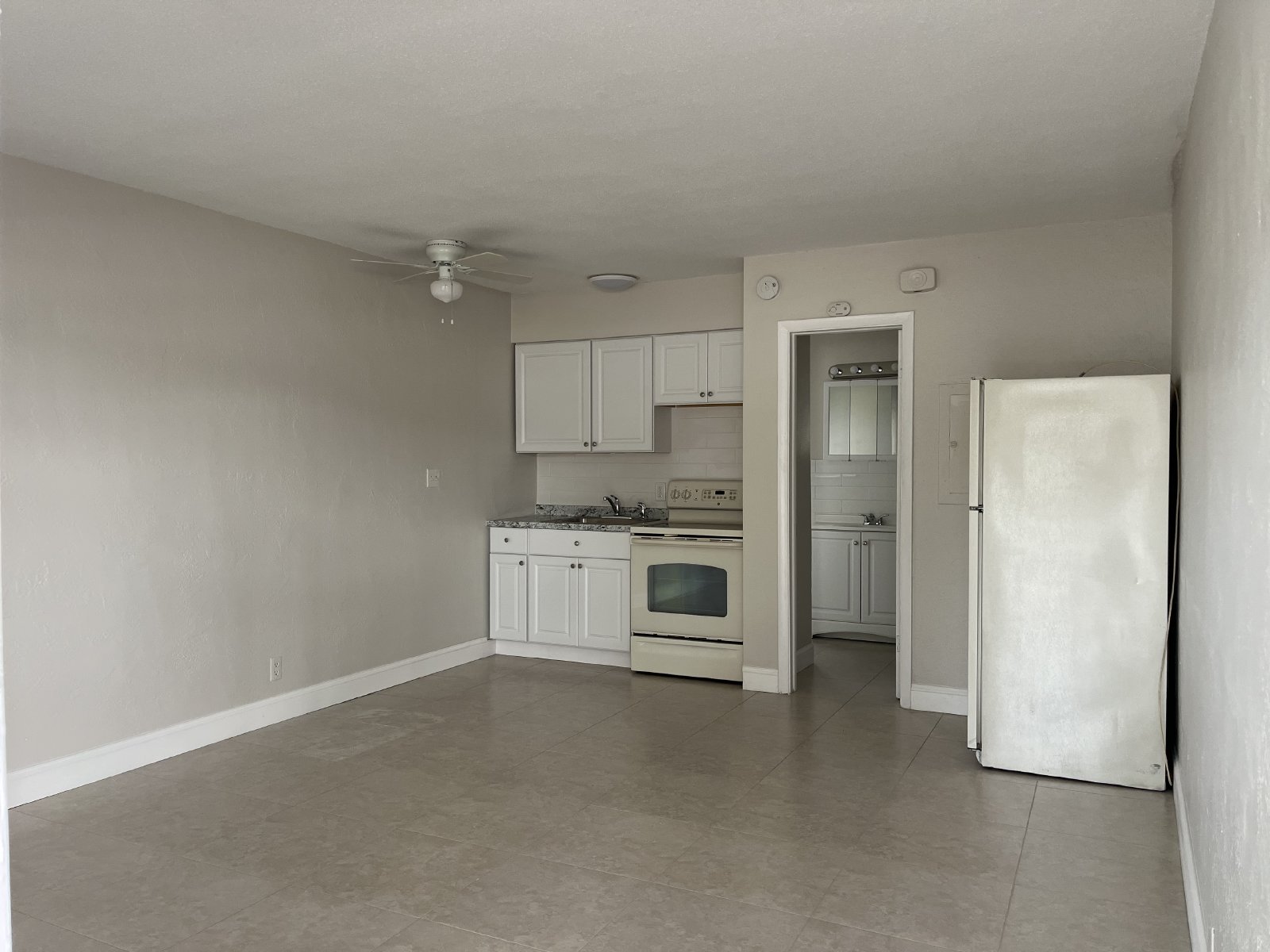 Studio Apt property image