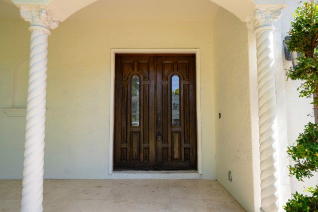 Four Bedroom Pool Home In S. Tampa property image