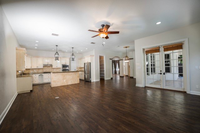 Four Bedroom Pool Home In S. Tampa property image