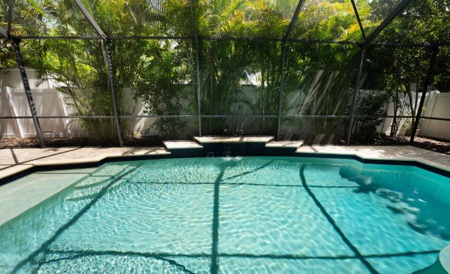 Four Bedroom Pool Home In S. Tampa property image