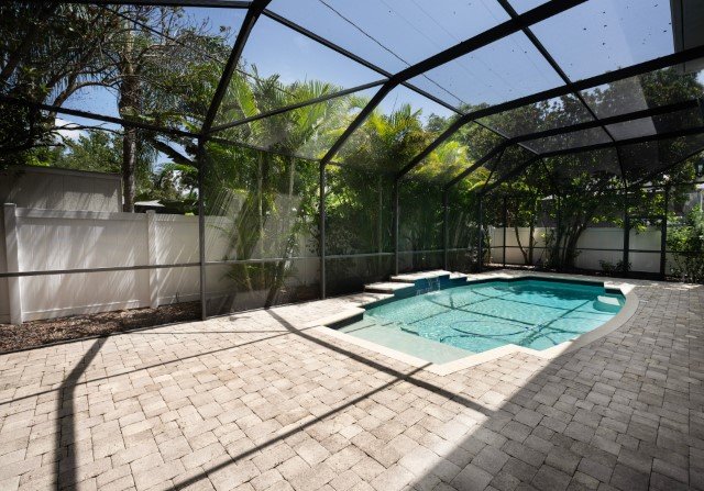 Four Bedroom Pool Home In S. Tampa property image
