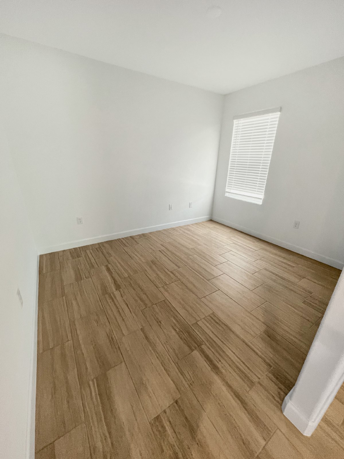 Brand New 3 Bed, 2 Bath, 1 Car Garage Villa In Angeline property image