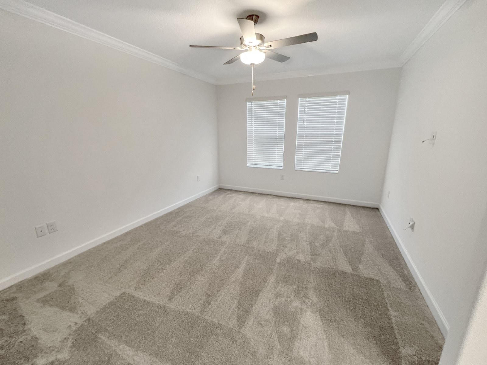 Brand New 3 Bed, 2 Bath, 1 Car Garage Villa In Angeline property image