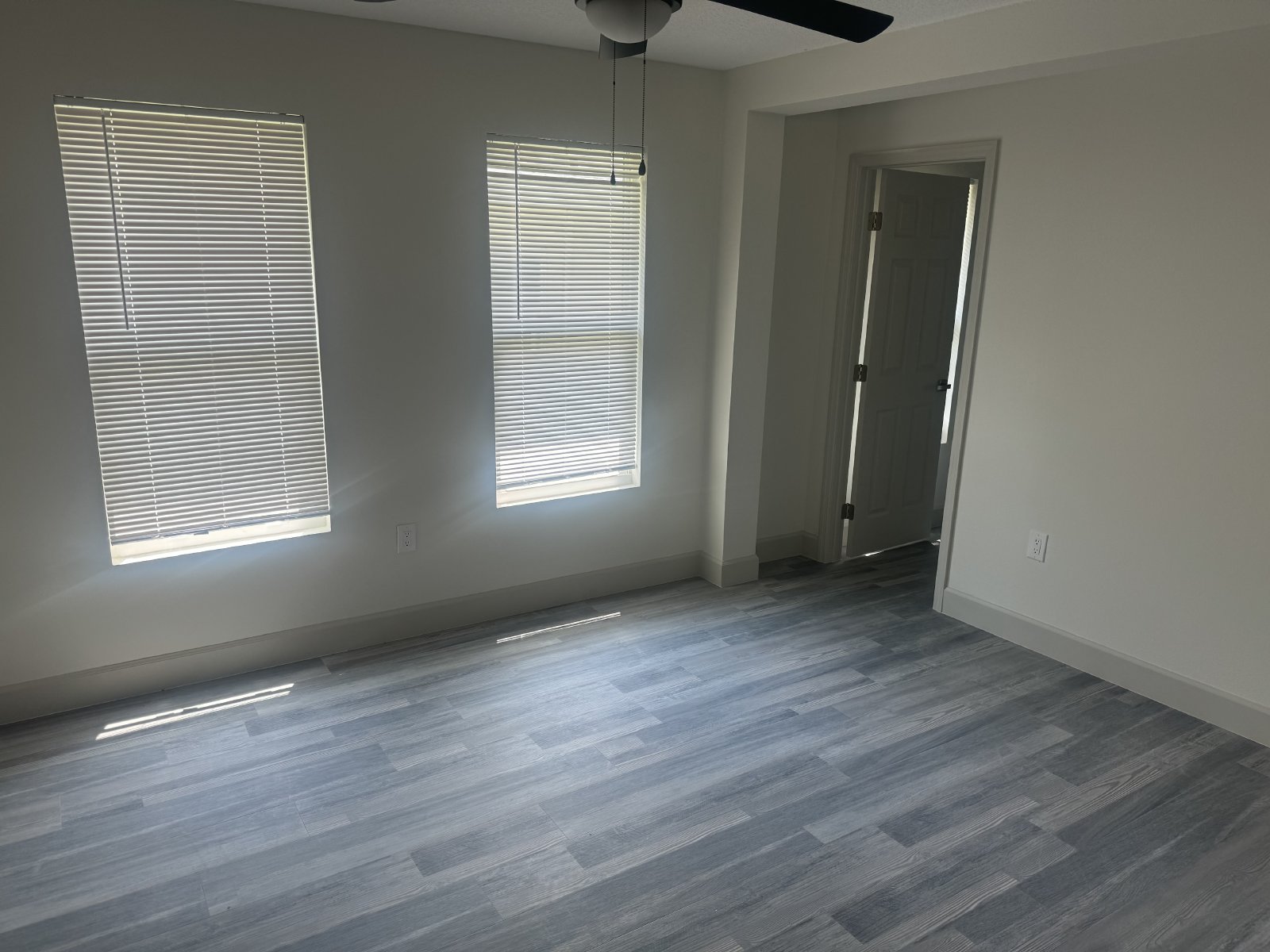 Charming 3 Bedroom, 3 Bath Duplex Utilities Included property image