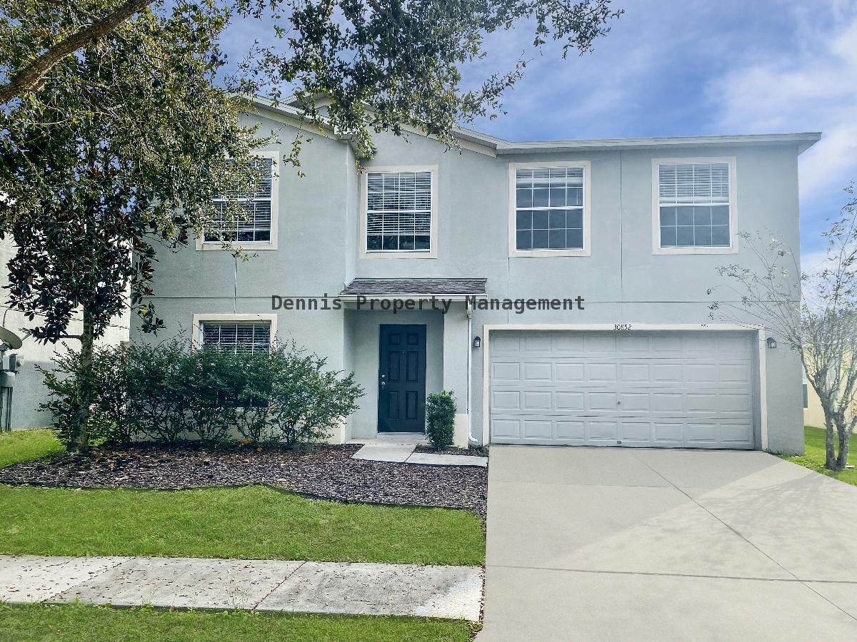 Ashley Pines, Large 4 Bed, 2.5 Bath property image