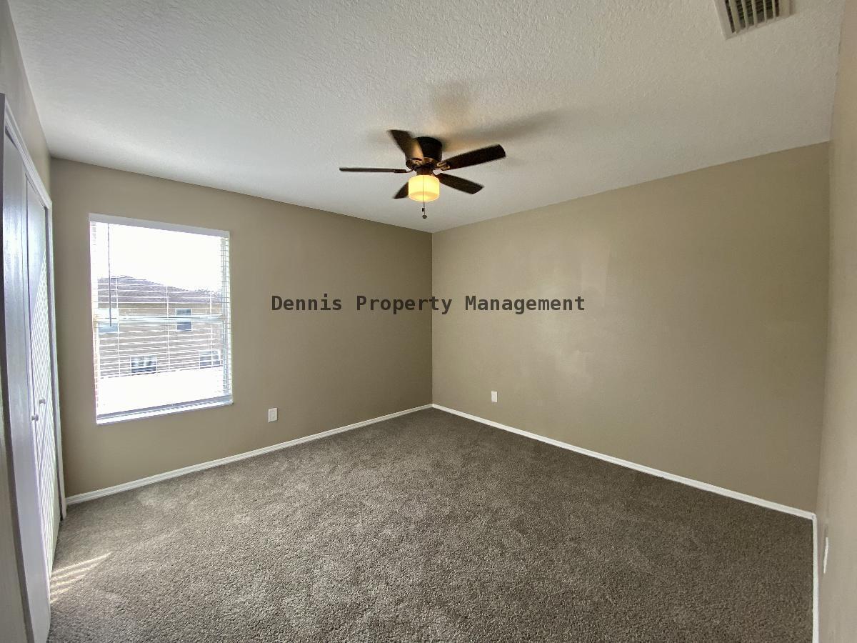 Ashley Pines, Large 4 Bed, 2.5 Bath property image