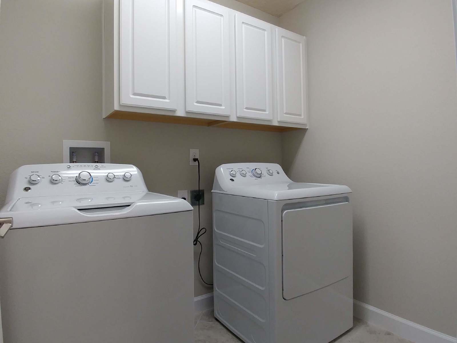 Popular Bexley Community! 4 Bedrooms, 2.5 Baths - Corner Lot! property image