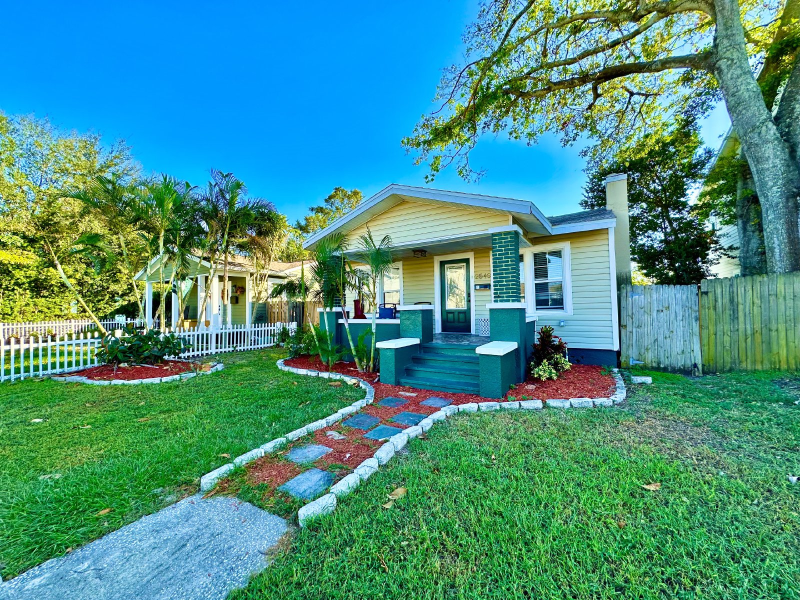 Kenwood Historic Bungalow Home With Porch & Wood Floors property image
