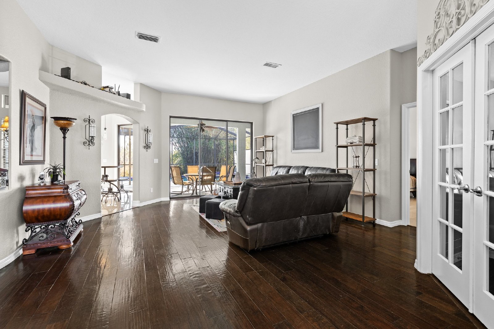 Stunning 4 Bed 3 Bath 3 Car Garage POOL Home Available For RENT property image