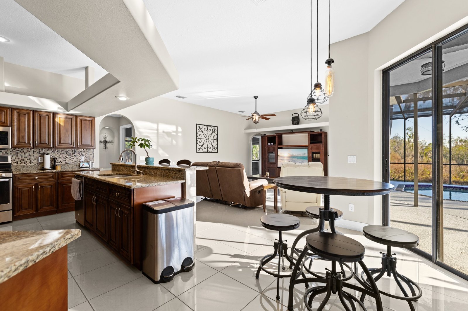 Stunning 4 Bed 3 Bath 3 Car Garage POOL Home Available For RENT property image