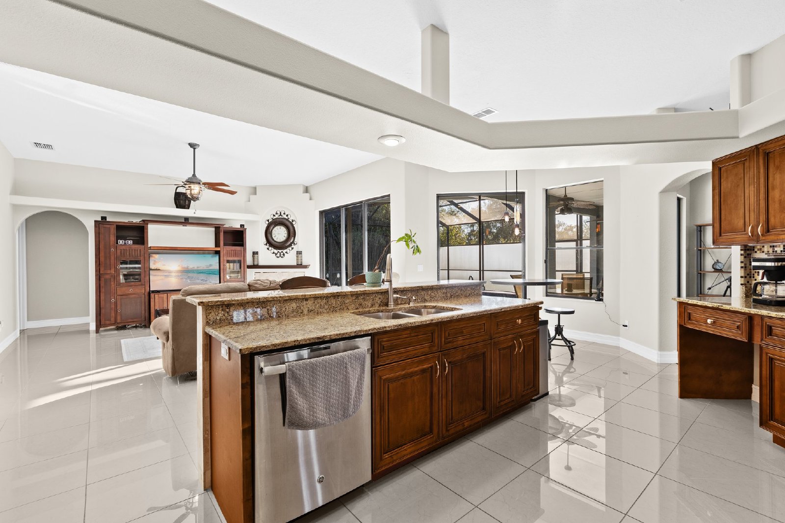 Stunning 4 Bed 3 Bath 3 Car Garage POOL Home Available For RENT property image