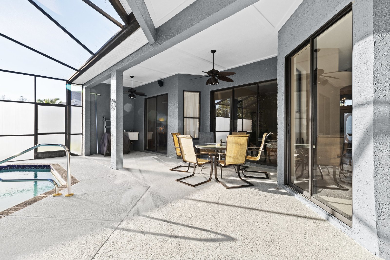 Stunning 4 Bed 3 Bath 3 Car Garage POOL Home Available For RENT property image