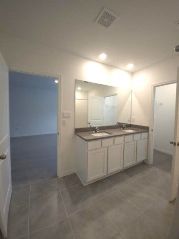 NEW!! 5 Bedroom, 3 Bath In Two Rivers! property image