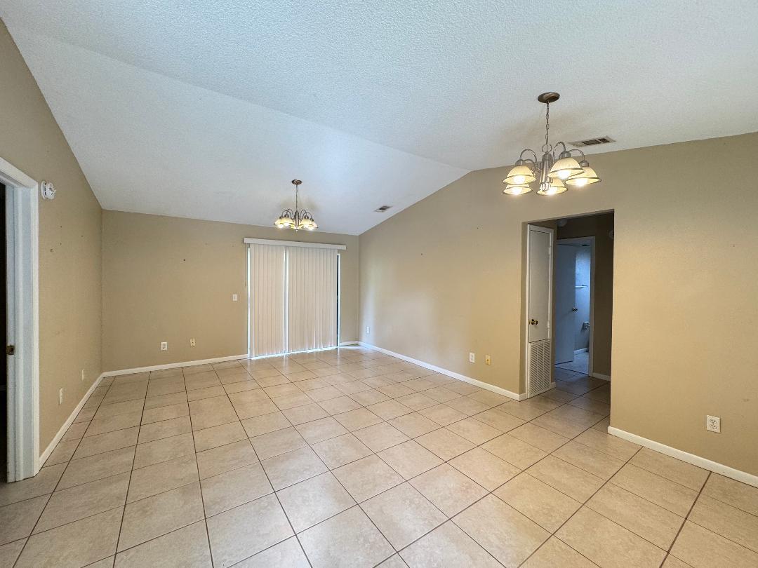 1211 Foxwood Drive, Lutz, Three Bedroom Home, Cute House property image