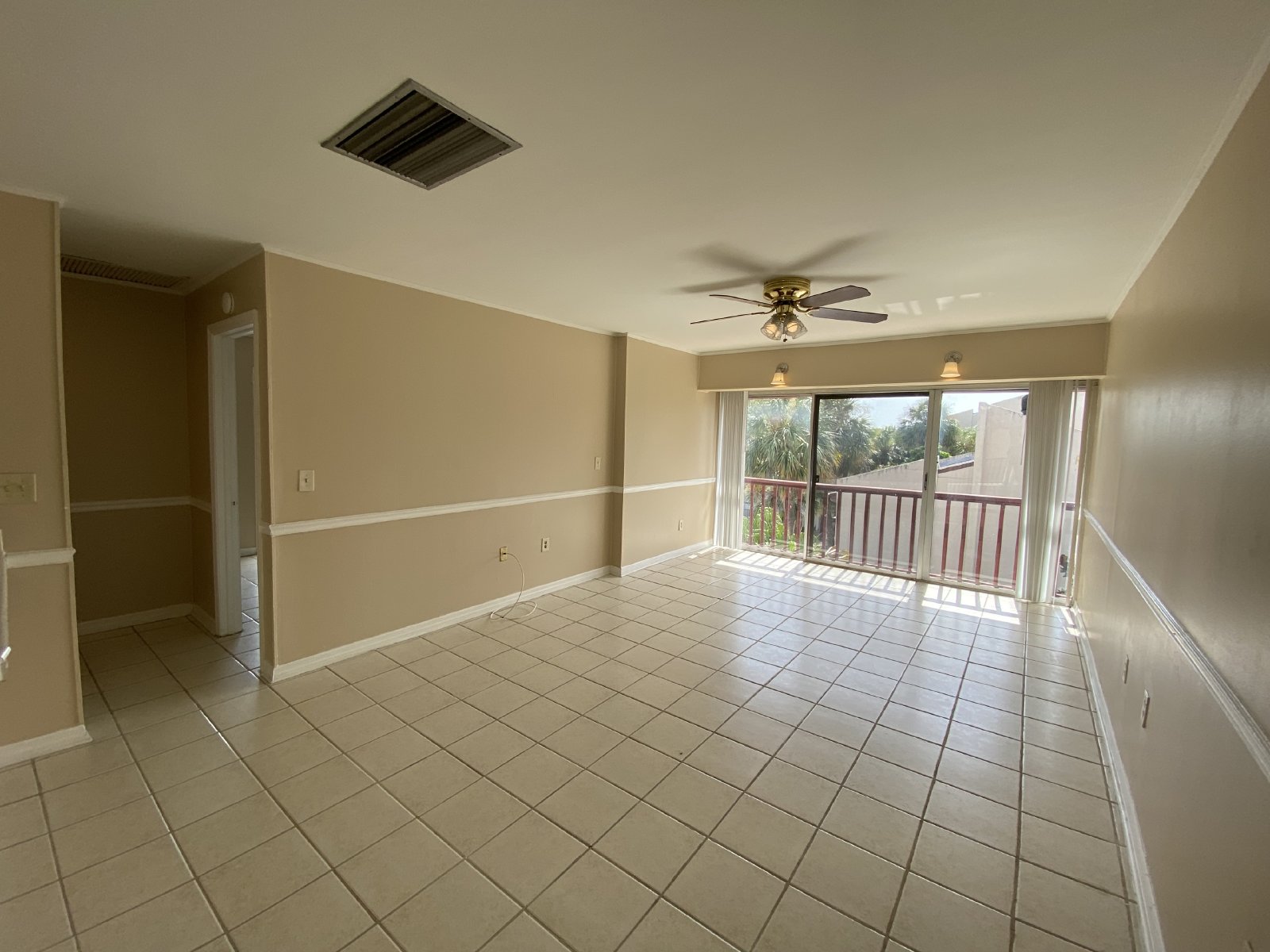 AVAILABLE AUGUST 5th Tampa! 1/1 Gated Community property image