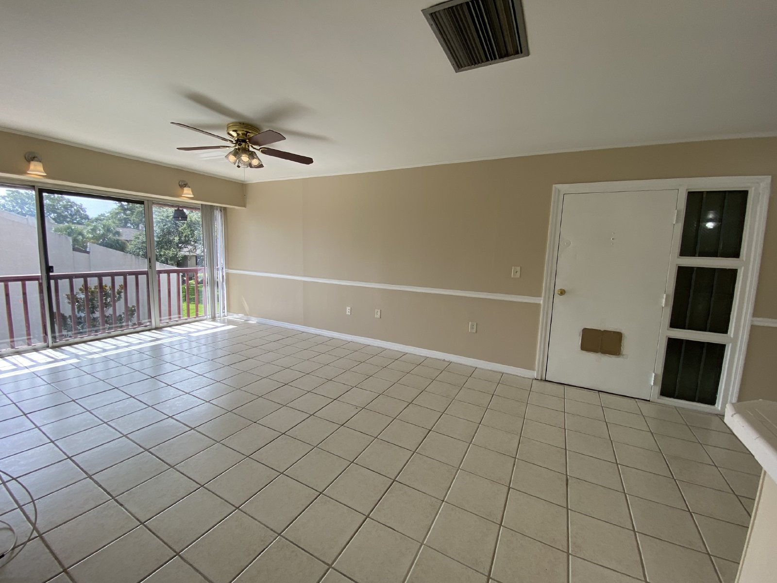 AVAILABLE AUGUST 5th Tampa! 1/1 Gated Community property image