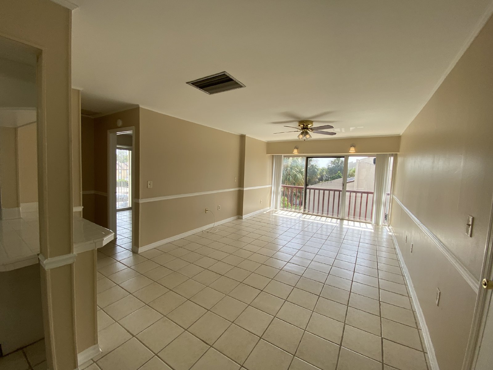 AVAILABLE AUGUST 5th Tampa! 1/1 Gated Community property image