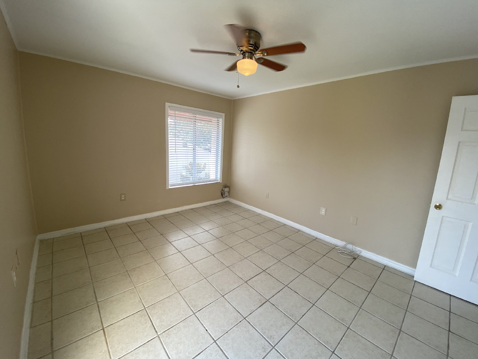 AVAILABLE AUGUST 5th Tampa! 1/1 Gated Community property image