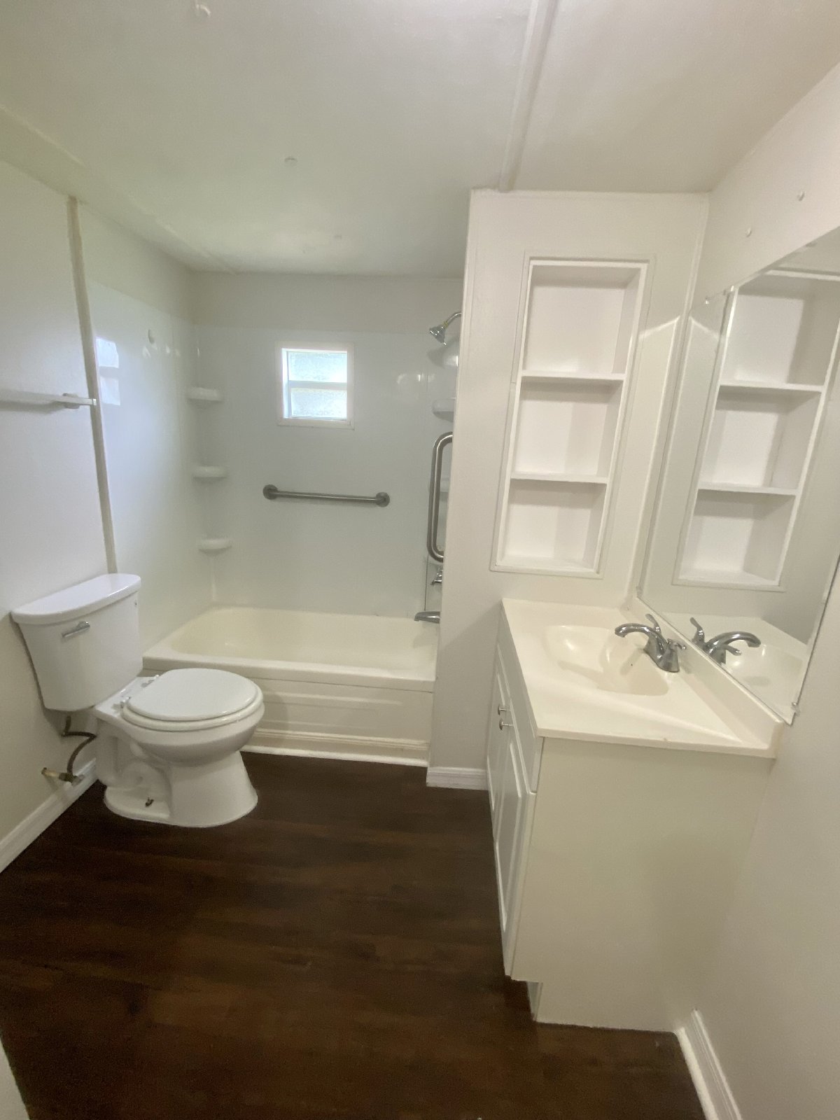 2 Bedroom, 1 Bathroom In Zephyrhills property image