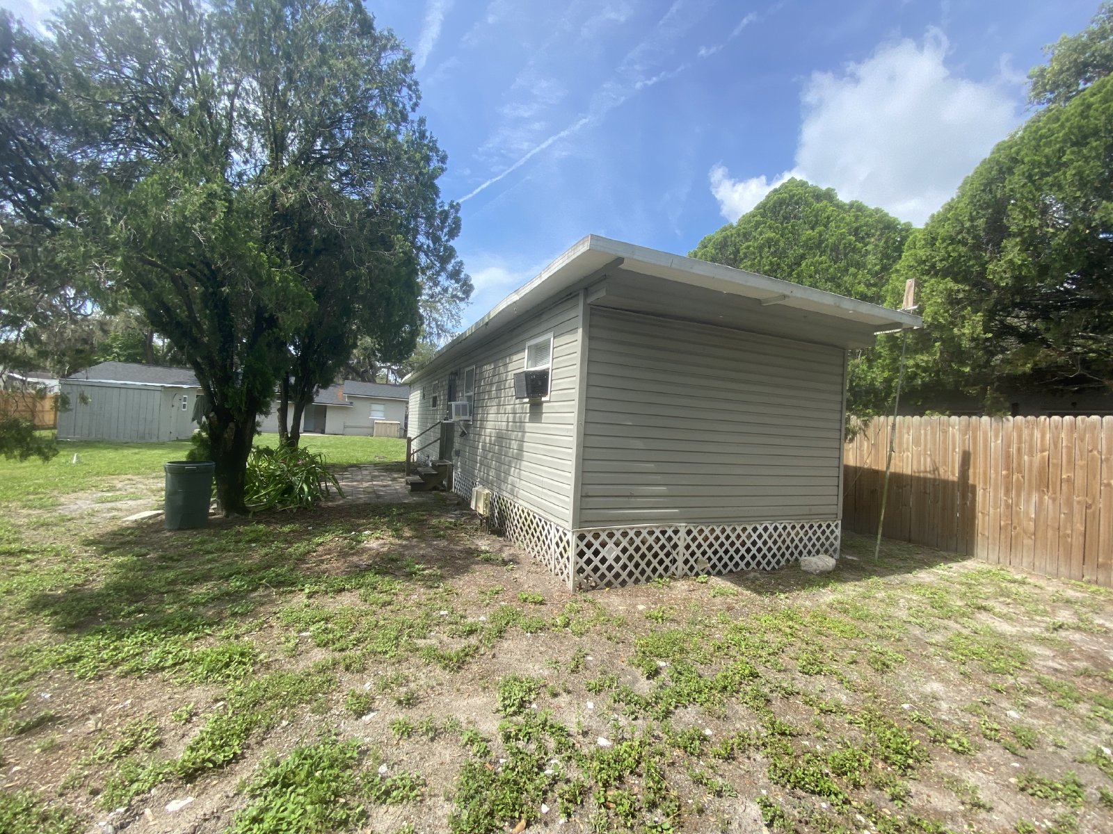 2 Bedroom, 1 Bathroom In Zephyrhills property image