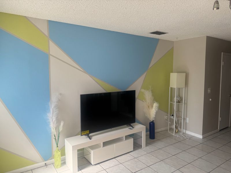FURNISHED 2 Bedroom 2.5 Bath Townhouse Near USF property image