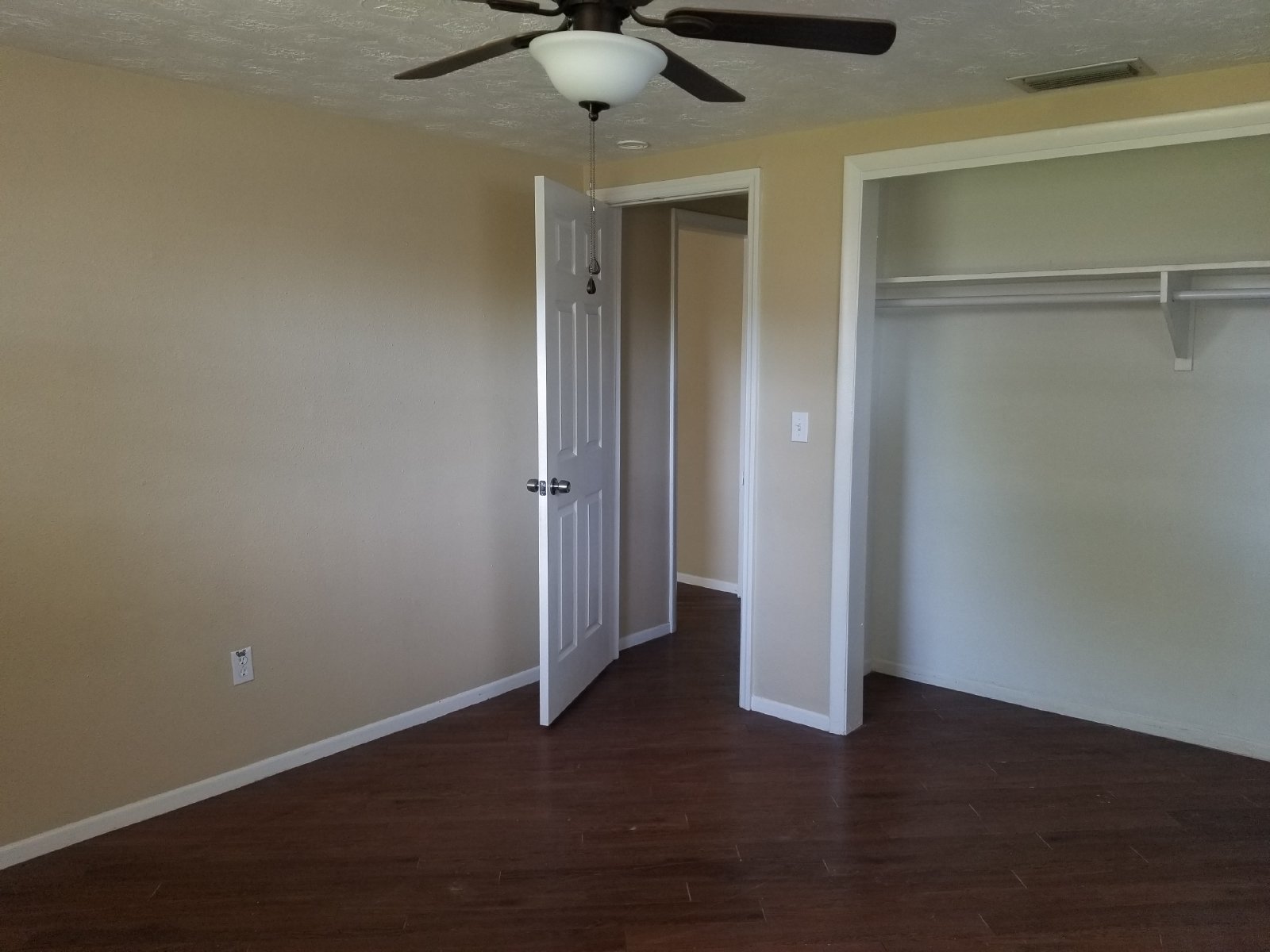 3 Bedroom In Aloha Gardens In Holiday! property image