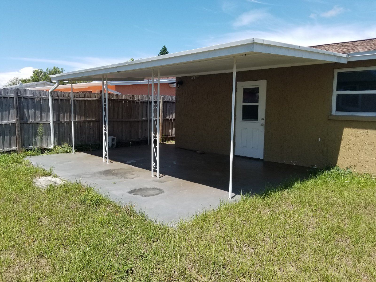 3 Bedroom In Aloha Gardens In Holiday! property image