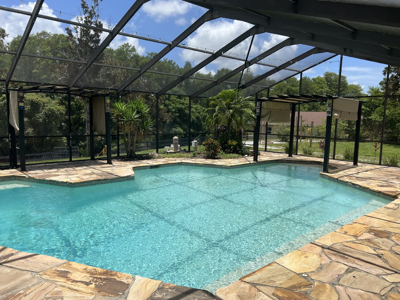 Gorgeous And Unique 5/2 Pool Home On A Very Large Lot! property image