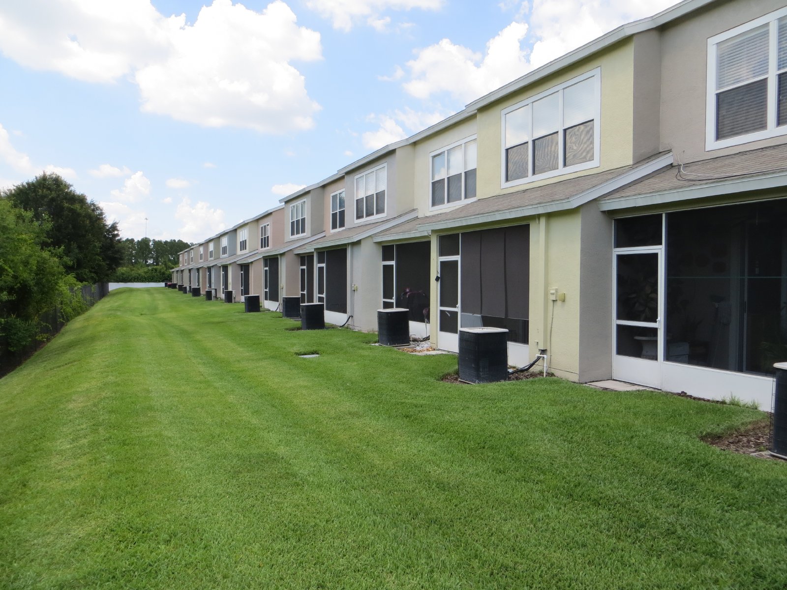 2/2.5 Rental Townhome In Gated Valhalla property image