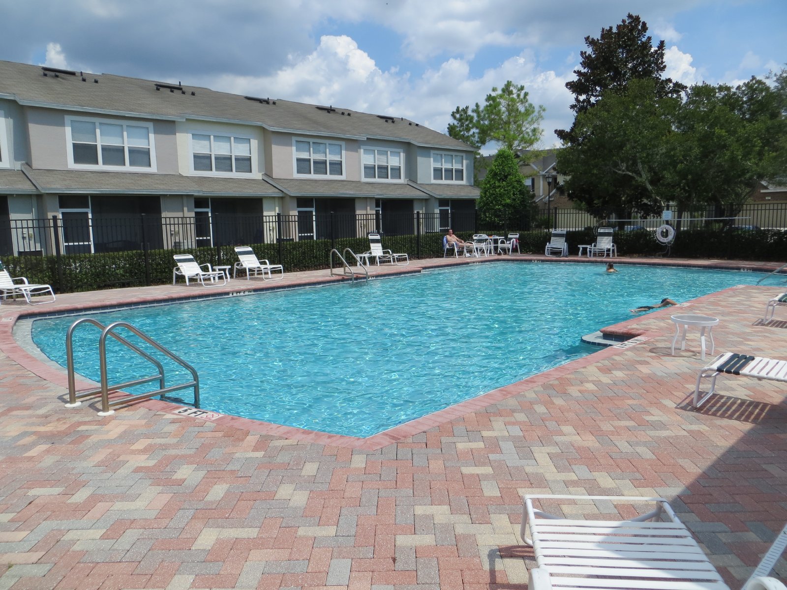 2/2.5 Rental Townhome In Gated Valhalla property image