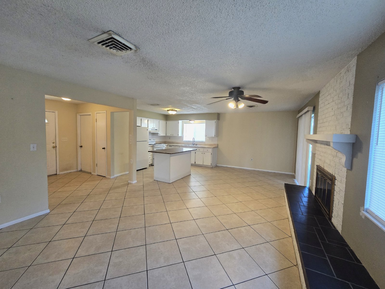 3/1.5/1 Beacon Woods In Hudson, FL Available Now! property image