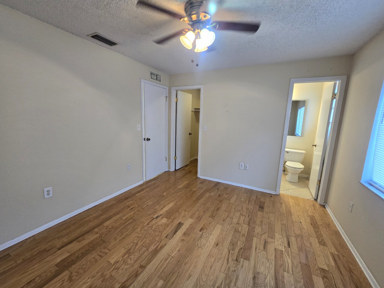 3/1.5/1 Beacon Woods In Hudson, FL Available Now! property image