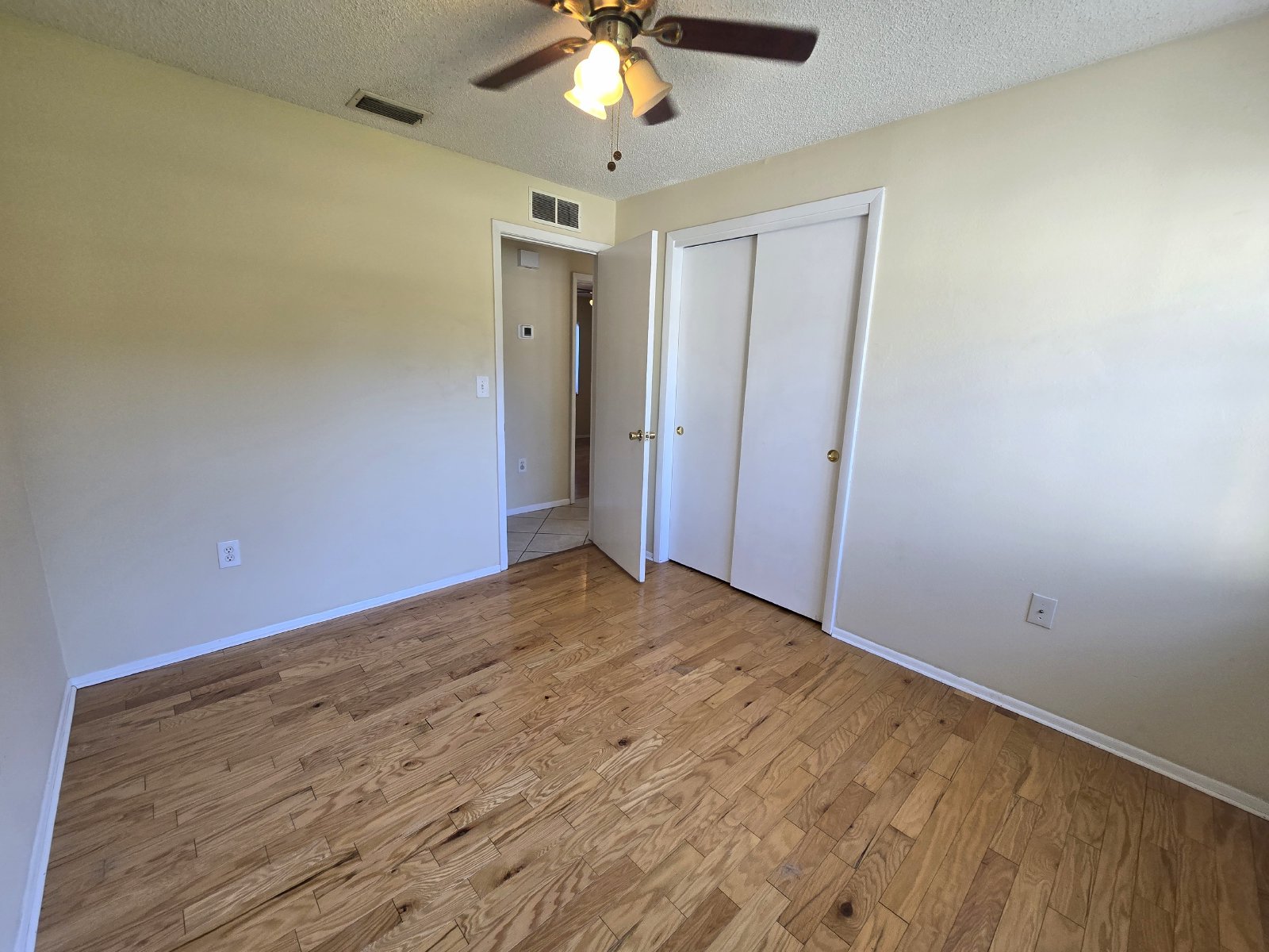 3/1.5/1 Beacon Woods In Hudson, FL Available Now! property image