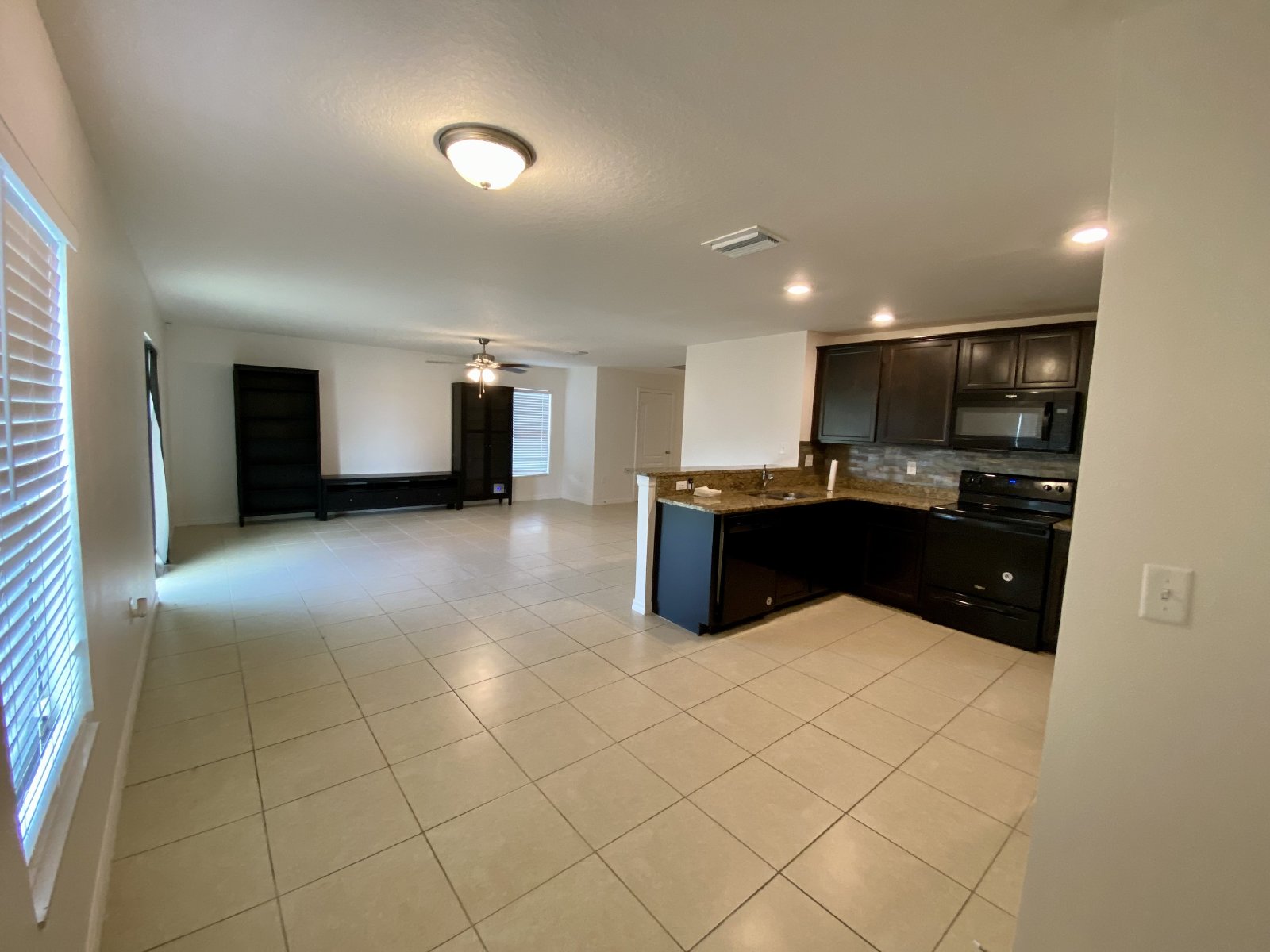 Beautiful 4 Bed 2.5 Bath Corner Lot Gate Community Home For Rent!!! property image