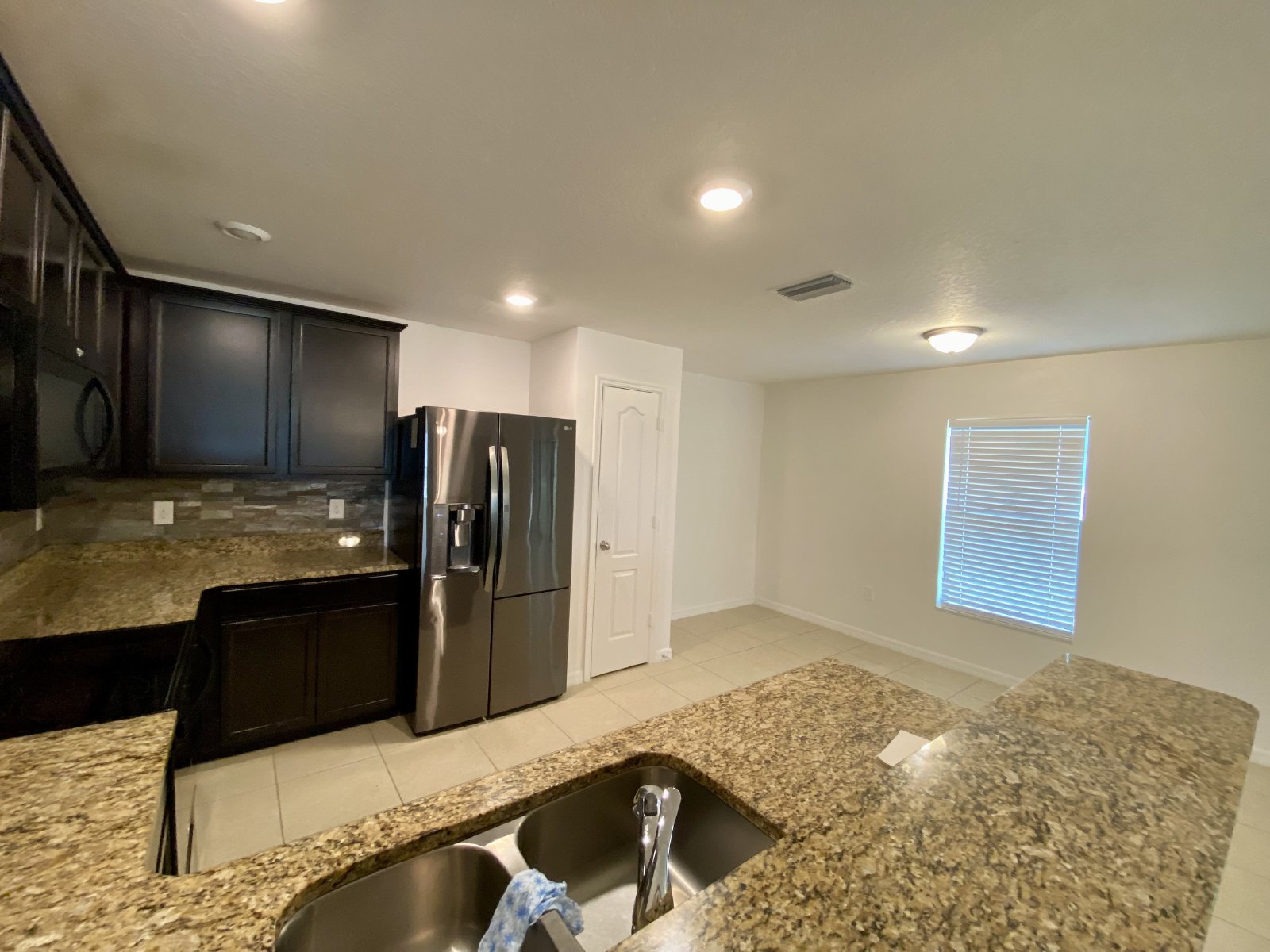 Beautiful 4 Bed 2.5 Bath Corner Lot Gate Community Home For Rent!!! property image