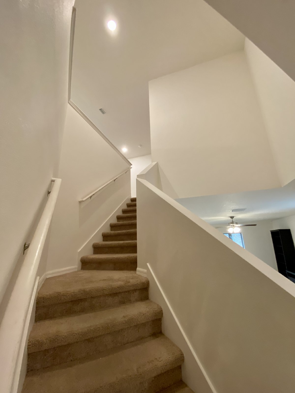 Beautiful 4 Bed 2.5 Bath Corner Lot Gate Community Home For Rent!!! property image