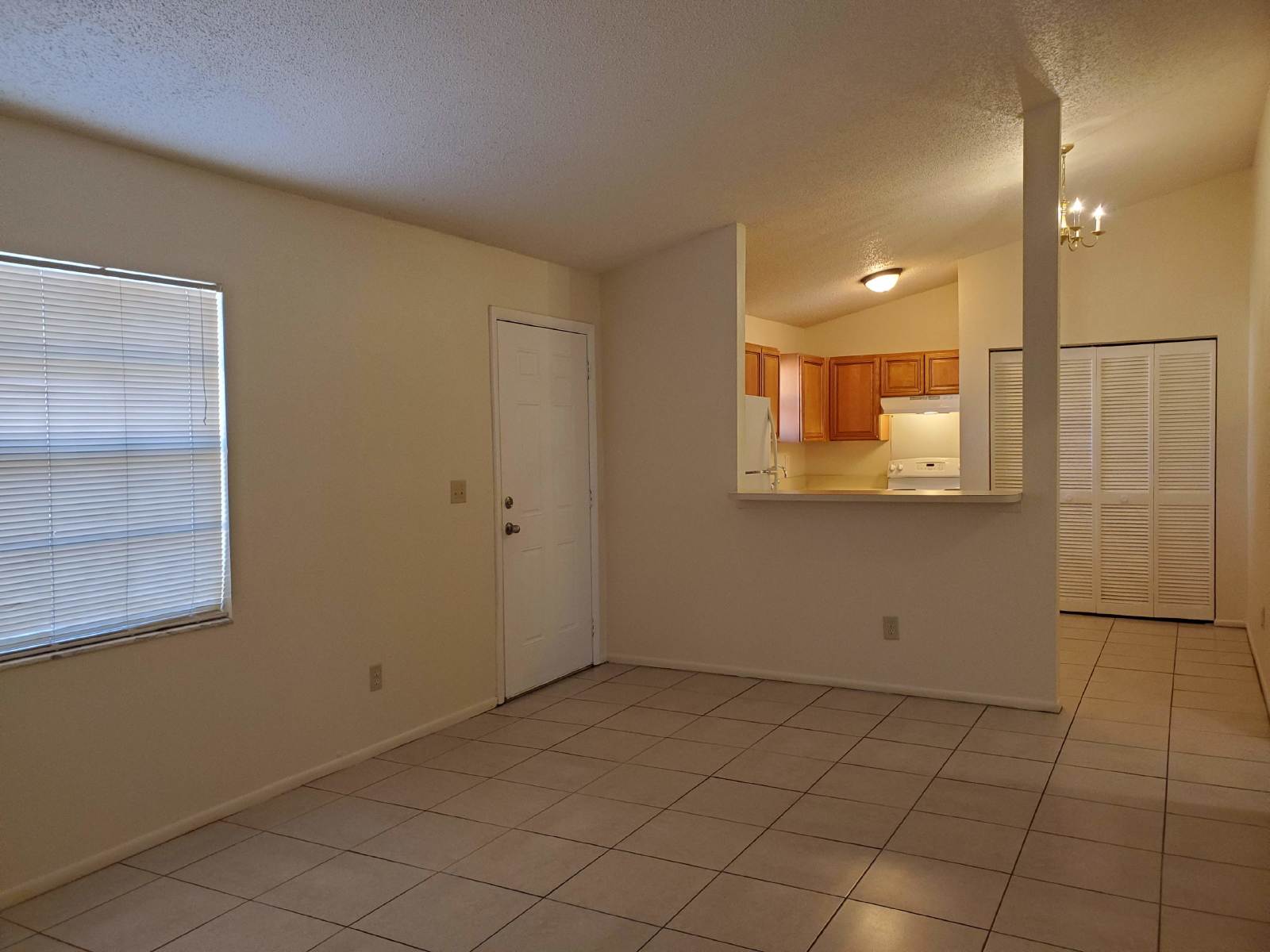 Updated 2 Bedroom 1 Bath Triplex property image