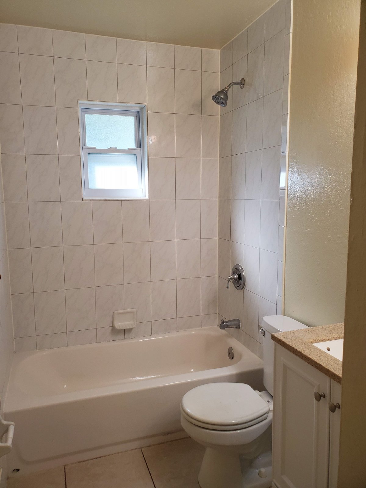 Updated 2 Bedroom 1 Bath Triplex property image