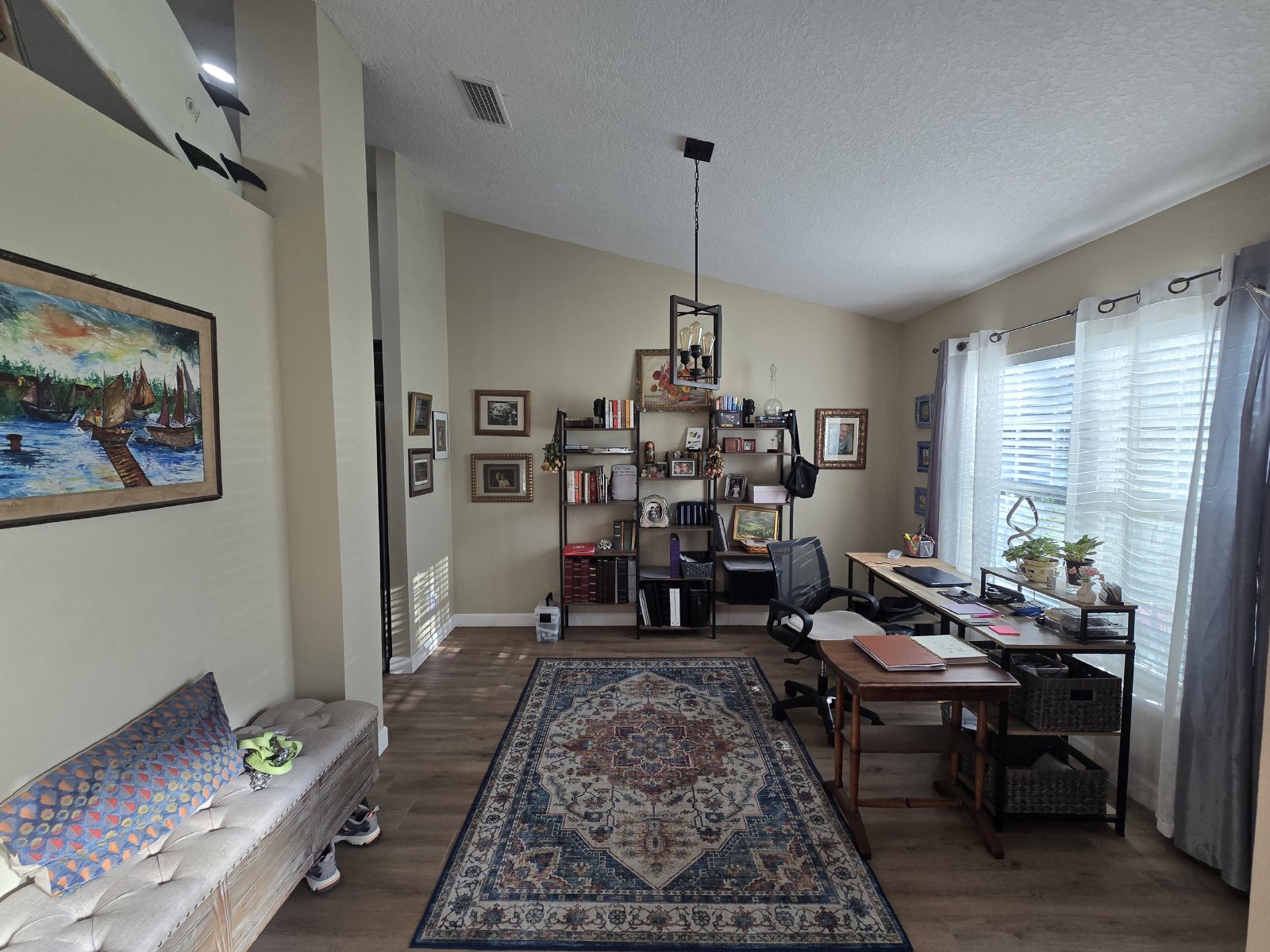 Beautiful 3/2/2 In Royal Highlands property image