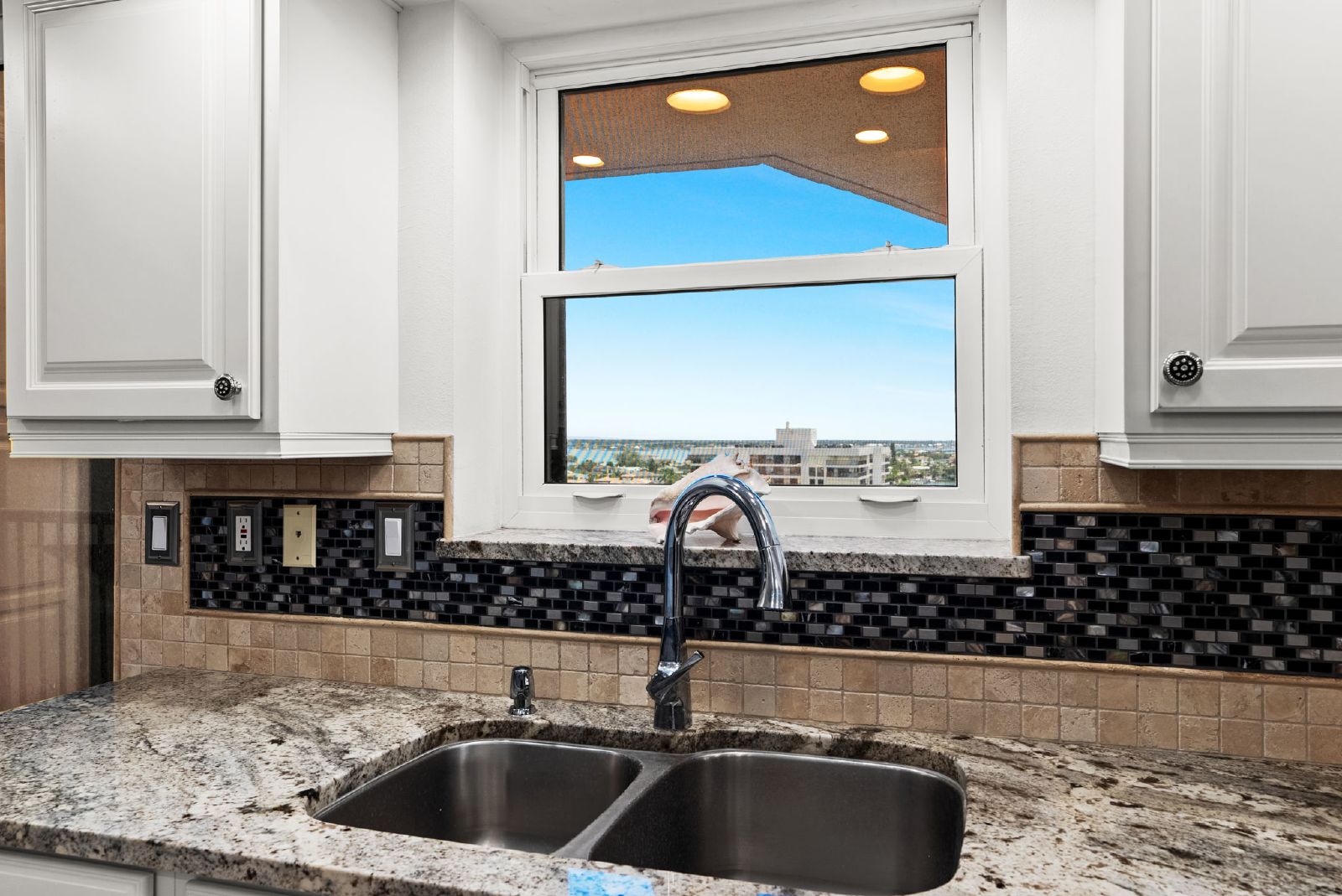 First Time Rental 3 Bed 3 Bath Condo In Dan's Island property image