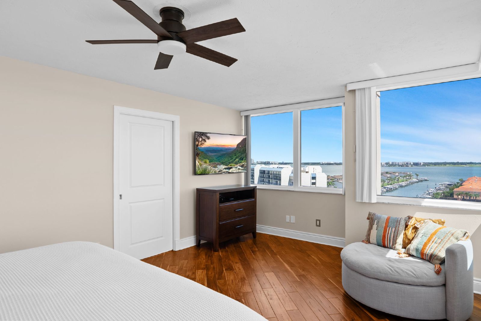 First Time Rental 3 Bed 3 Bath Condo In Dan's Island property image