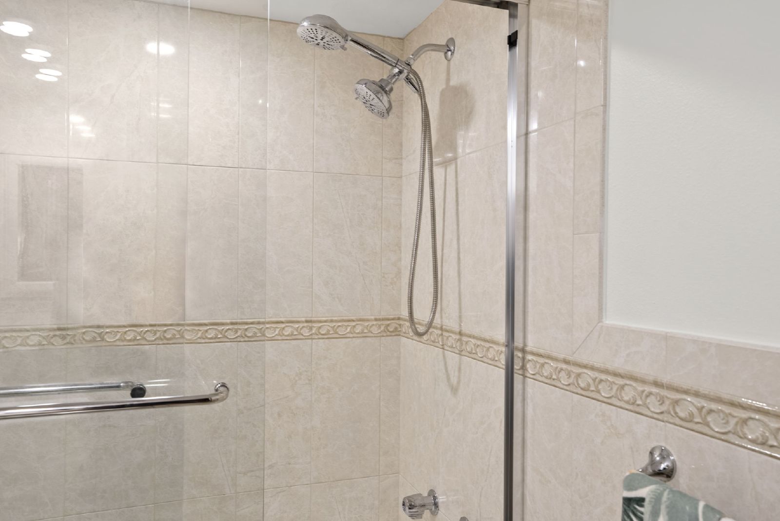 First Time Rental 3 Bed 3 Bath Condo In Dan's Island property image