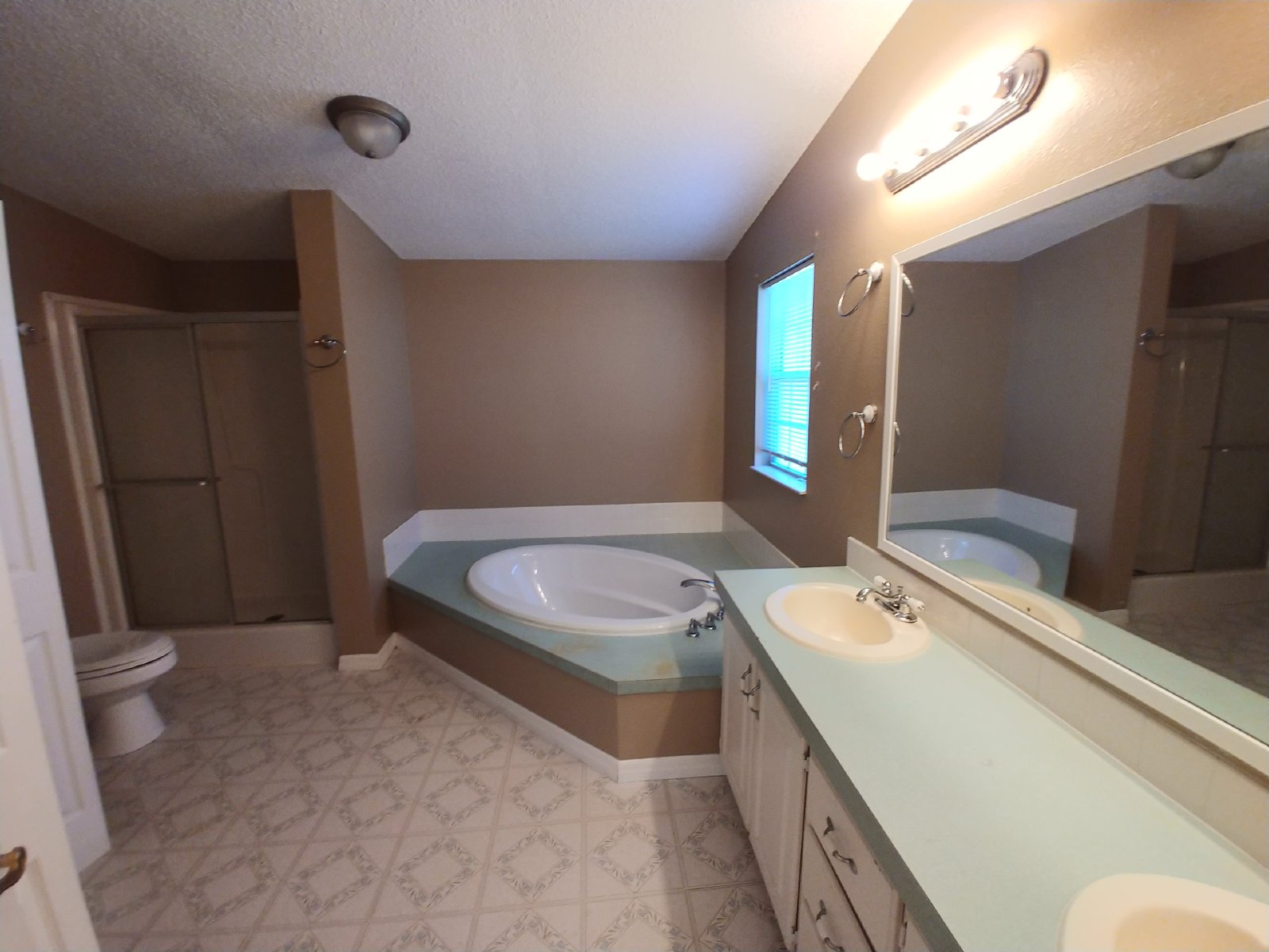 Awesome 3/2 Large Lot  In Crystal River property image