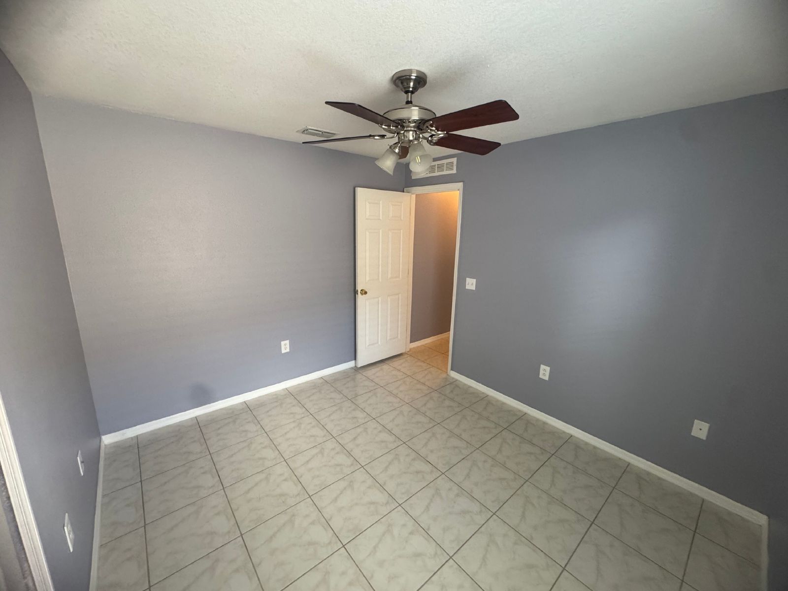 Beautiful 3 Bed 2 bath Home In Land O Lakes property image