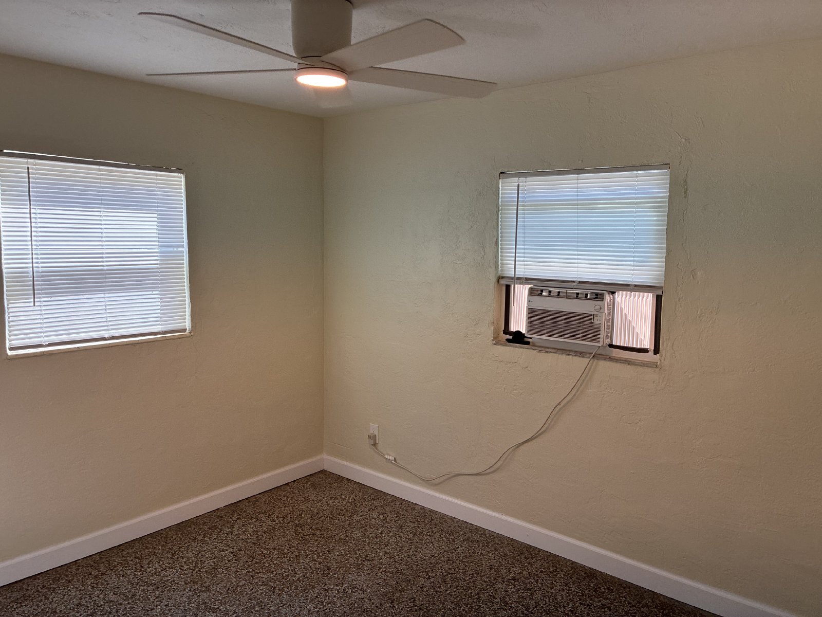 Move In Ready 2/1 In The Heart Of St. Pete property image