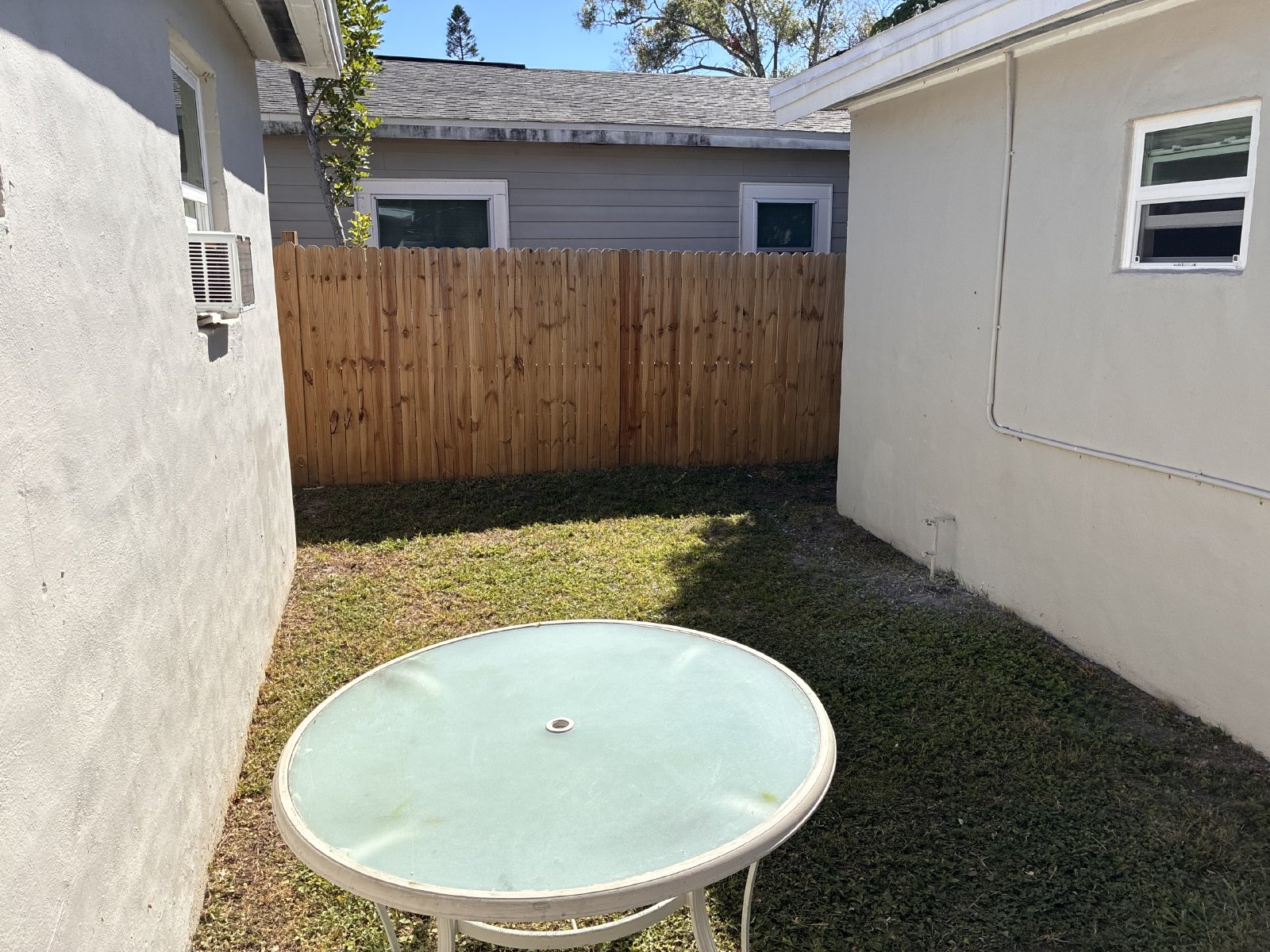 Move In Ready 2/1 In The Heart Of St. Pete property image
