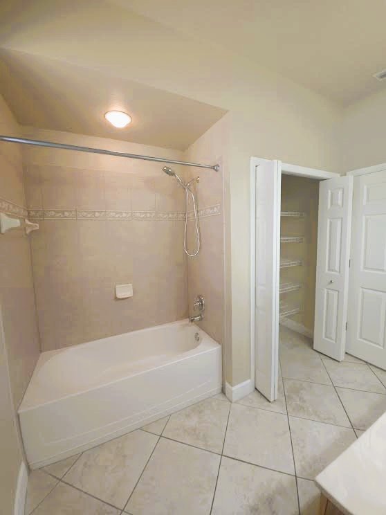 Oakstead: Four Beds, Three Bath Pool Home. property image