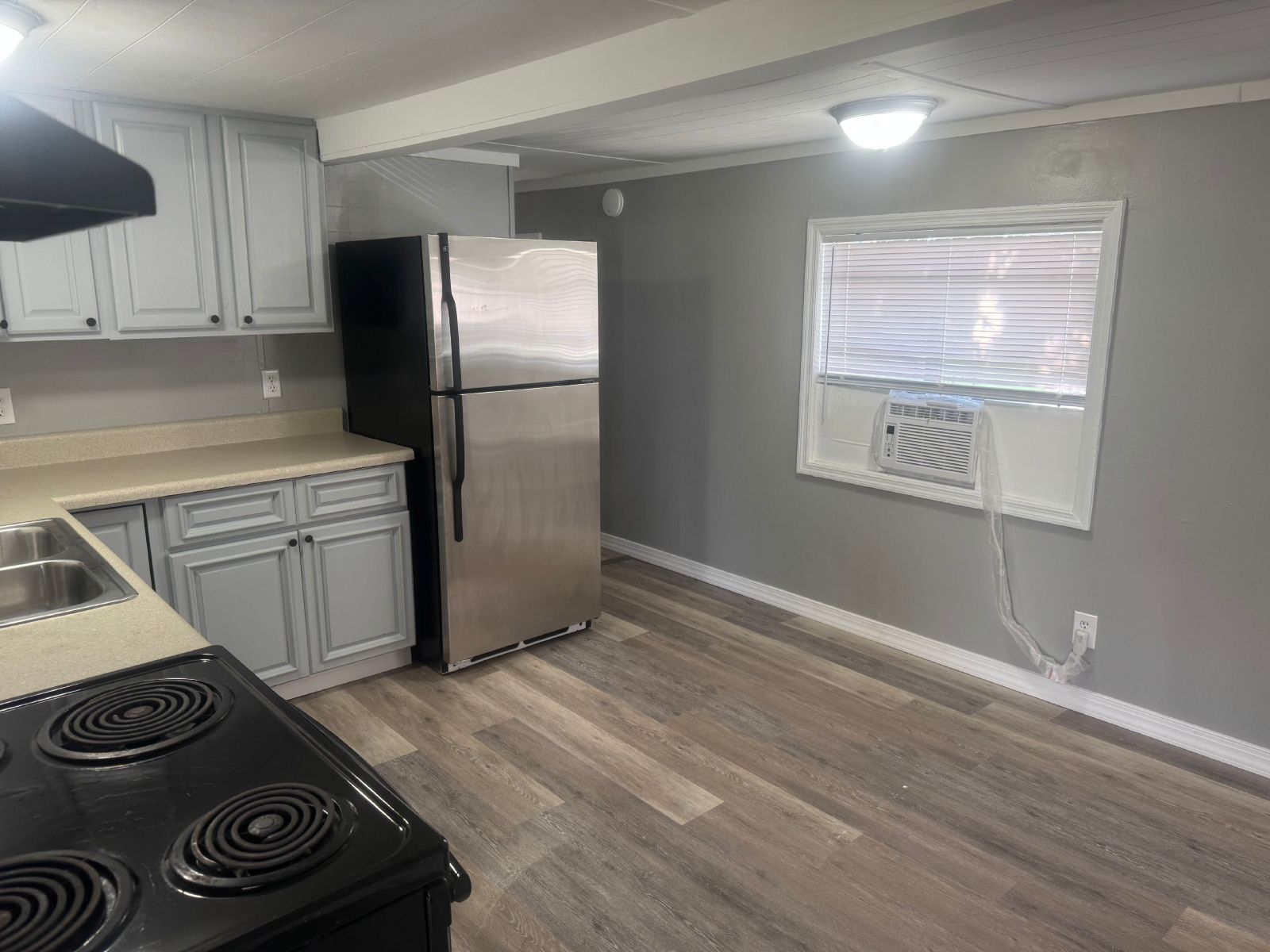 Charming 2 Bedroom 1 Bath Mobile Home In Brooksville property image