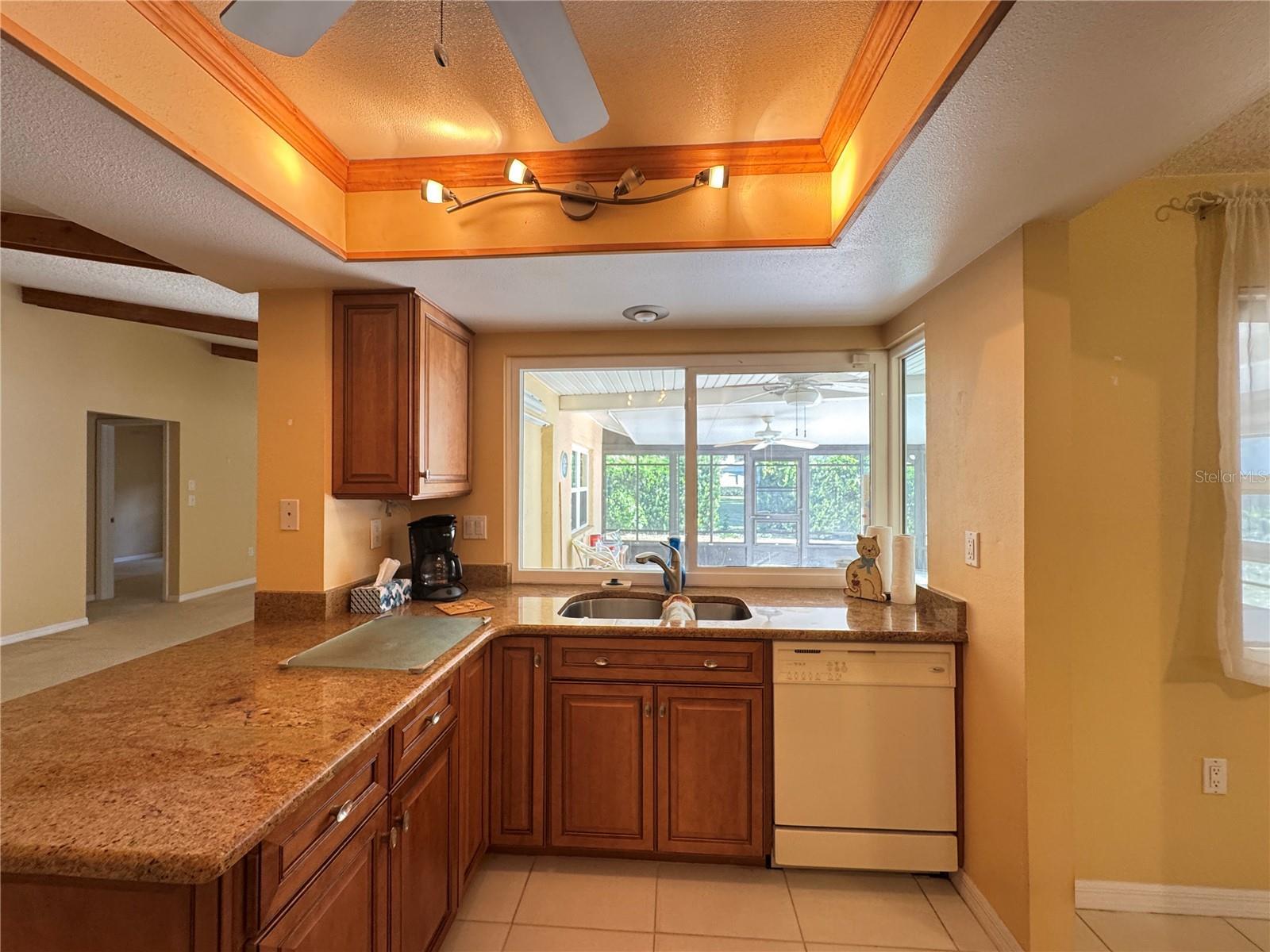 Beautiful 3/2/2 With Screened Lanai On Cul-de-sac property image